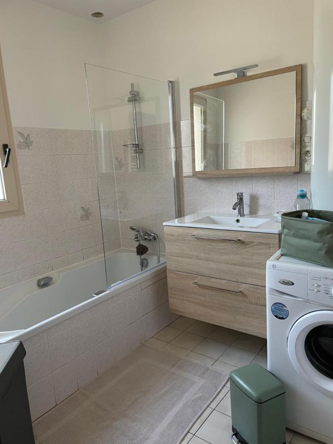 Gite Milin A Sizun Hebergement Confortable Pour 7 Pers Exterior foto